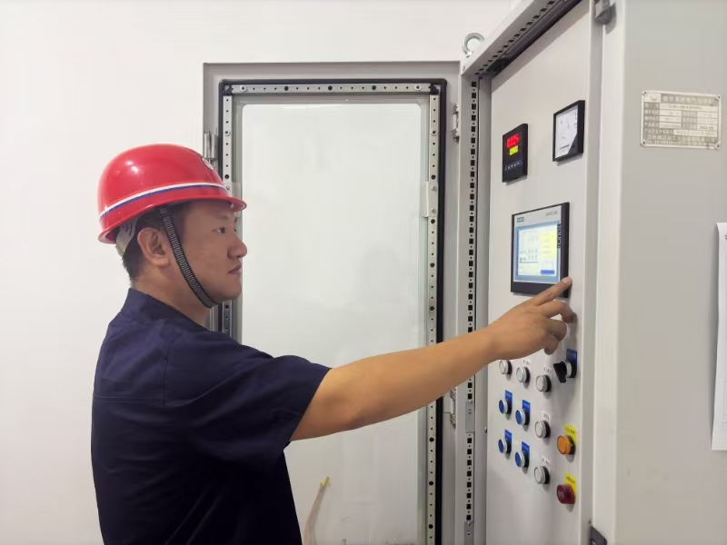 認真檢測配電設施.jpg